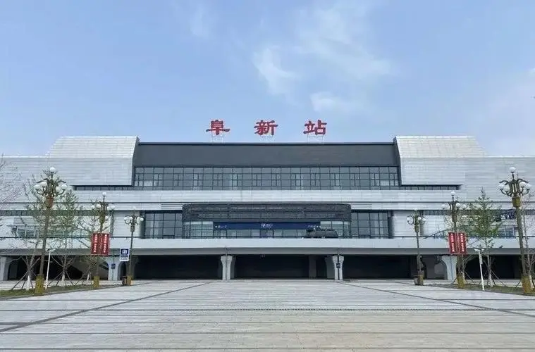 零担货从潮州到阜新物流专线-货运站双向专线 24小时调车电话_潮安区到阜新物流公司-高栏平板
