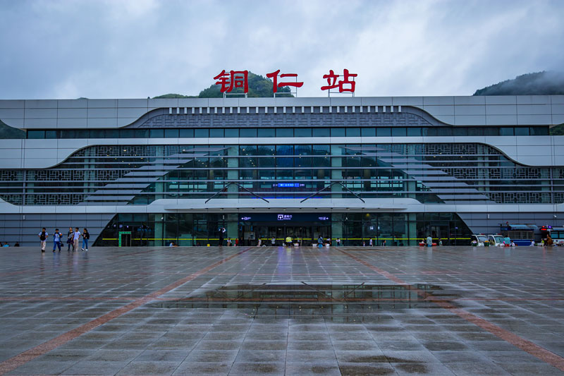 推荐托运嘉善到铜仁物流专线直达运输_嘉善县到铜仁物流公司-高栏平板-物流公司上门取件